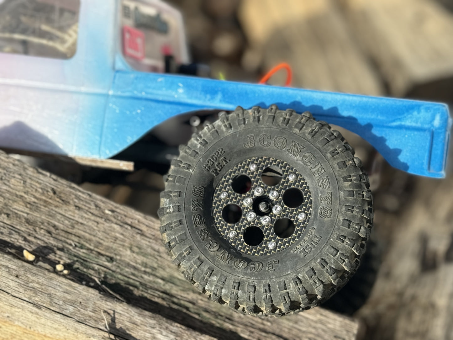 2.2 Carbon Fiber Face "Comp Wheel"
